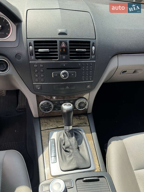 Седан Mercedes-Benz C-Class 2007 в Одессе фото 8 Седан Mercedes-Benz C-Class 2007 в Одессе