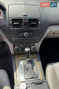 Седан Mercedes-Benz C-Class 2007 в 