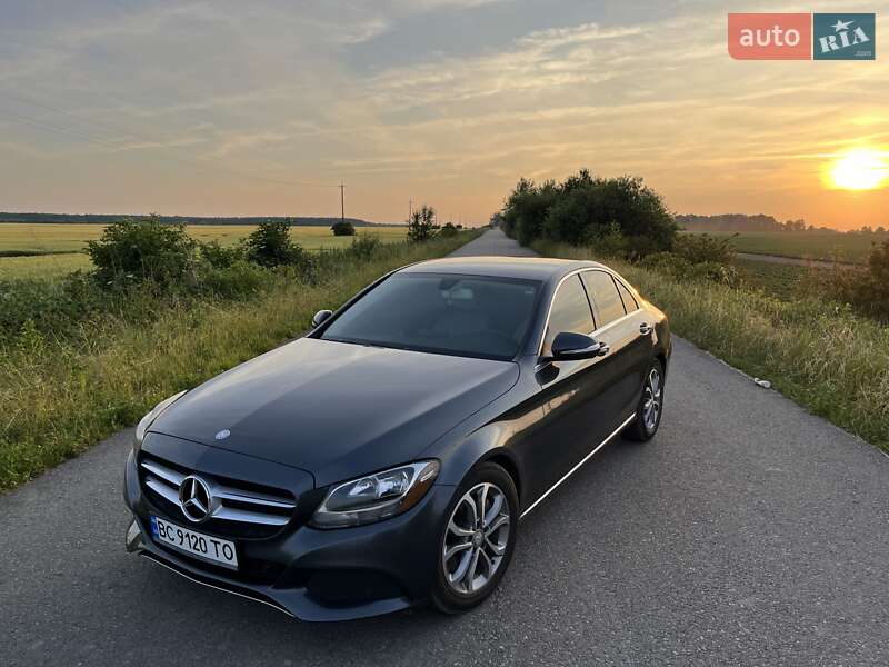 Седан Mercedes-Benz C-Class 2015 в Львове