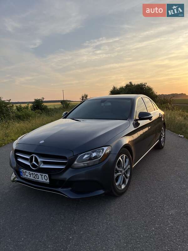 Седан Mercedes-Benz C-Class 2015 в Львове