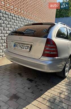 Универсал Mercedes-Benz C-Class 2001 в 
