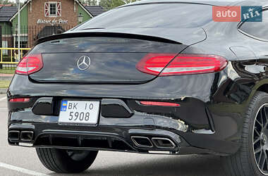 Купе Mercedes-Benz C-Class 2016 в 
