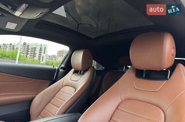 Купе Mercedes-Benz C-Class 2016 в 