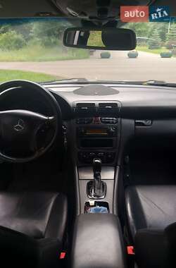 Универсал Mercedes-Benz C-Class 2001 в 