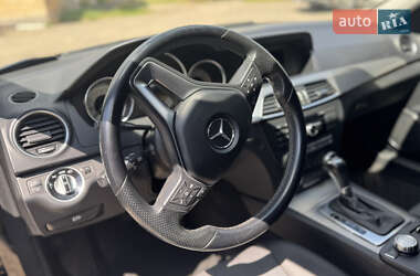 Универсал Mercedes-Benz C-Class 2012 в 