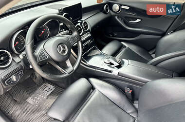 Универсал Mercedes-Benz C-Class 2017 в 