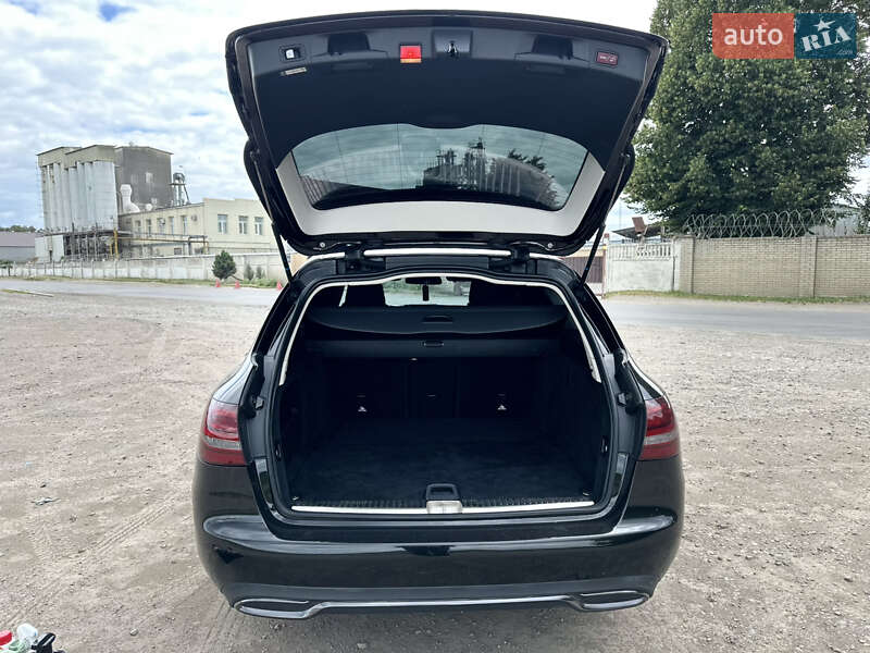 Универсал Mercedes-Benz C-Class 2017 в Виннице фото 22 Универсал Mercedes-Benz C-Class 2017 в Виннице