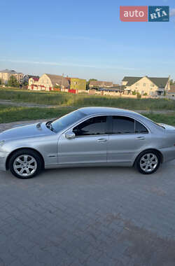 Седан Mercedes-Benz C-Class 2002 в 