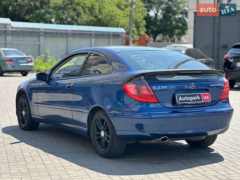 Купе Mercedes-Benz C-Class 2002 в Одессе