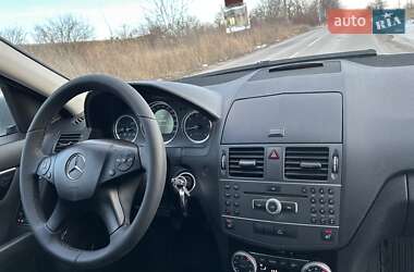 Универсал Mercedes-Benz C-Class 2010 в 