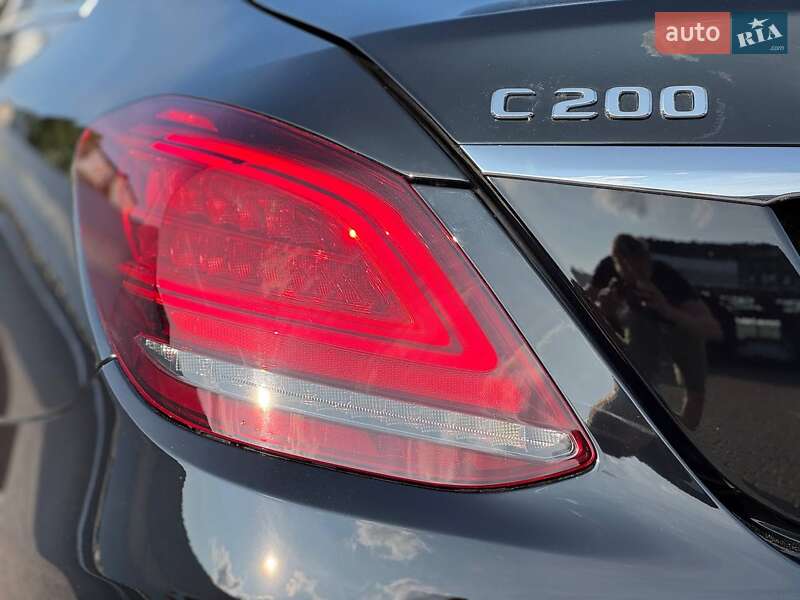Седан Mercedes-Benz C-Class 2018 в Киеве