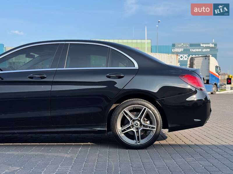 Седан Mercedes-Benz C-Class 2018 в Киеве