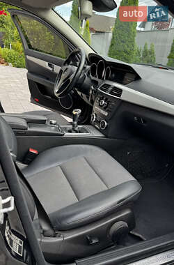 Универсал Mercedes-Benz C-Class 2011 в 