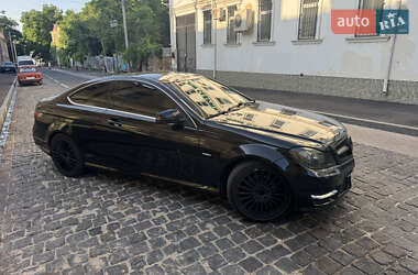 Седан Mercedes-Benz C-Class 2012 в 