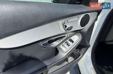 Седан Mercedes-Benz C-Class 2018 в Львове