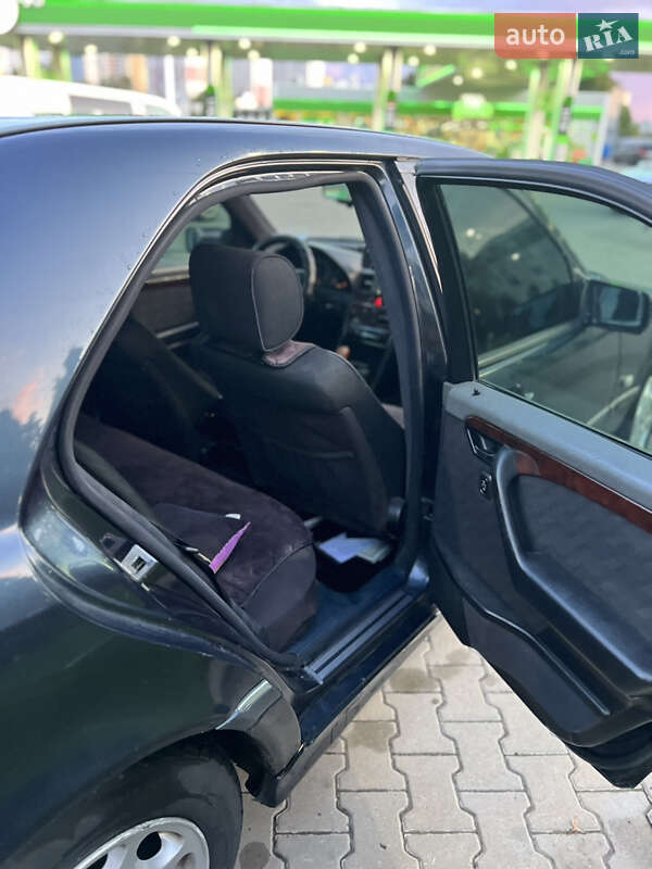 Седан Mercedes-Benz C-Class 1996 в Киеве фото 23 Седан Mercedes-Benz C-Class 1996 в Киеве