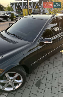 Универсал Mercedes-Benz C-Class 2002 в 