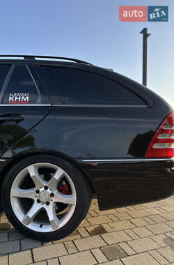 Универсал Mercedes-Benz C-Class 2002 в 