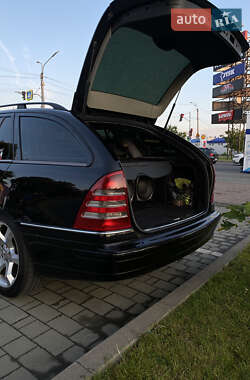 Универсал Mercedes-Benz C-Class 2002 в 