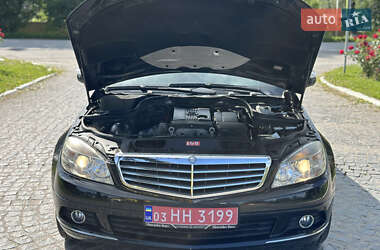 Седан Mercedes-Benz C-Class 2007 в 
