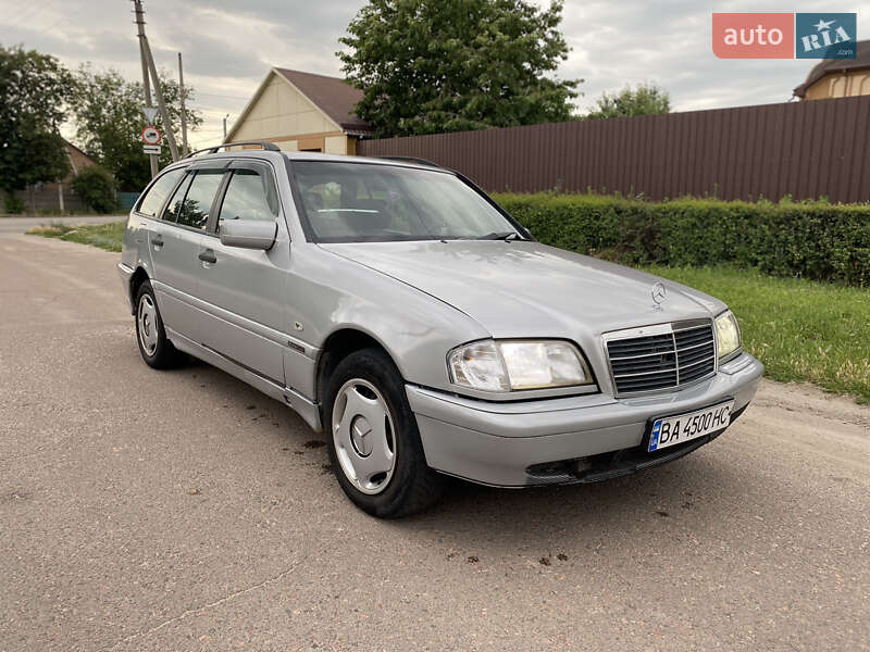Универсал Mercedes-Benz C-Class 2000 в 