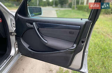 Универсал Mercedes-Benz C-Class 2000 в 