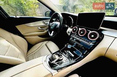 Универсал Mercedes-Benz C-Class 2016 в 