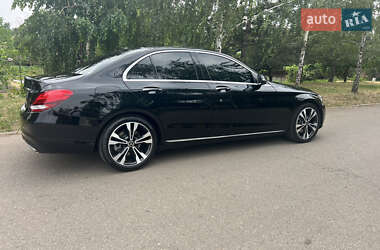 Седан Mercedes-Benz C-Class 2017 в 