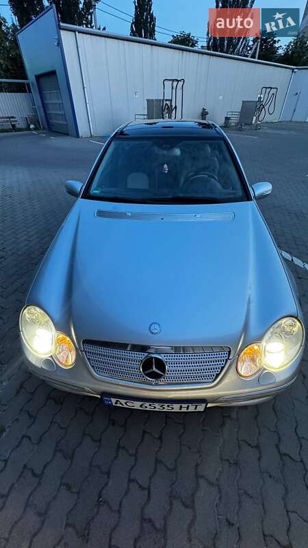 Седан Mercedes-Benz C-Class 2009 в Луцьку