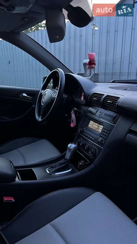 Седан Mercedes-Benz C-Class 2009 в Луцьку