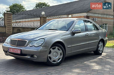 Седан Mercedes-Benz C-Class 2005 в 
