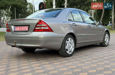 Седан Mercedes-Benz C-Class 2005 в 