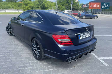 Купе Mercedes-Benz C-Class 2012 в 
