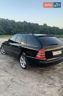 Универсал Mercedes-Benz C-Class 2005 в 