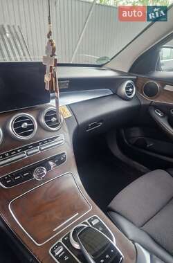 Универсал Mercedes-Benz C-Class 2016 в 