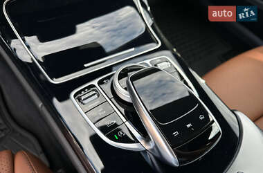 Купе Mercedes-Benz C-Class 2019 в 