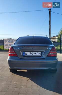 Седан Mercedes-Benz C-Class 2006 в 