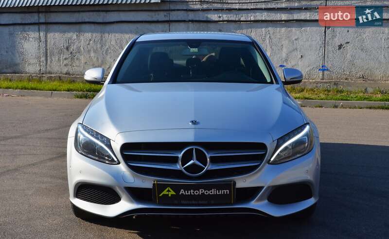 Седан Mercedes-Benz C-Class 2017 в Києві