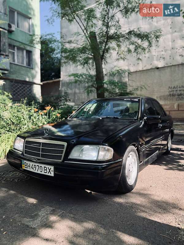 Mercedes-Benz C-Class 1995