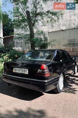 Седан Mercedes-Benz C-Class 1995 в 