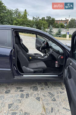Купе Mercedes-Benz C-Class 2004 в 