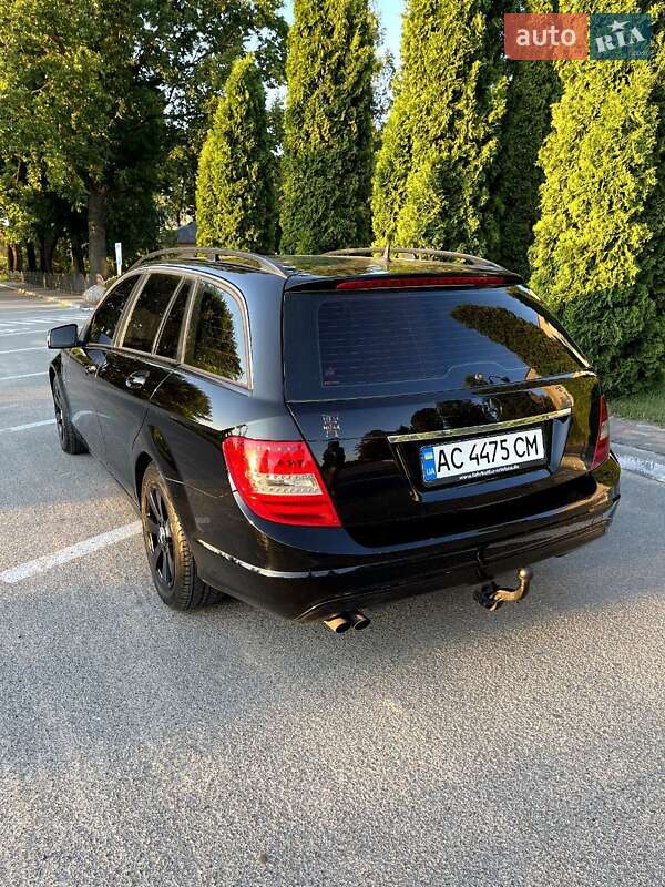 Универсал Mercedes-Benz C-Class 2011 в Ратным