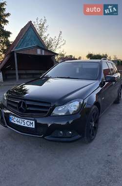 Универсал Mercedes-Benz C-Class 2011 в 