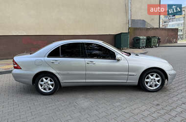 Седан Mercedes-Benz C-Class 2001 в 