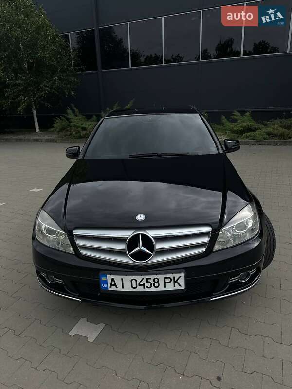 Седан Mercedes-Benz C-Class 2010 в Белой Церкви