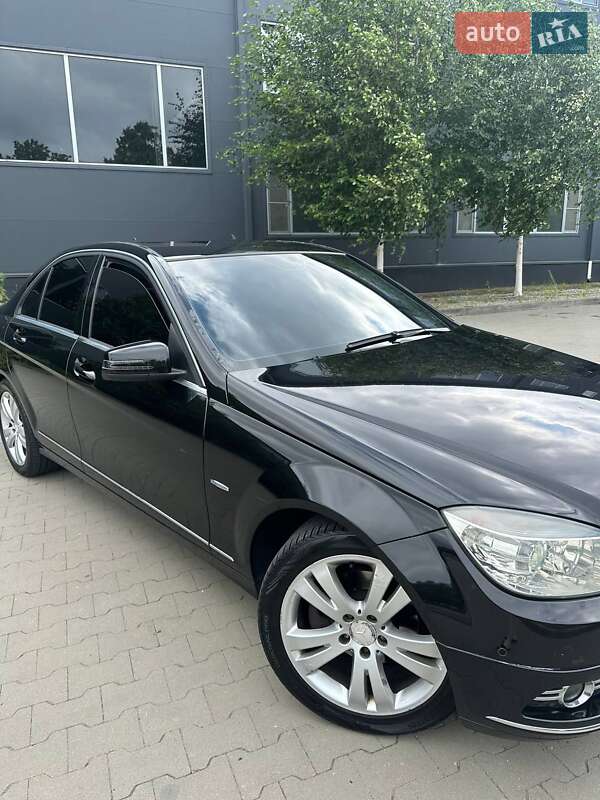 Седан Mercedes-Benz C-Class 2010 в Белой Церкви