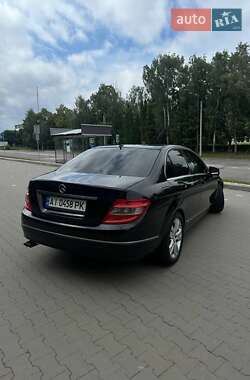 Седан Mercedes-Benz C-Class 2010 в 