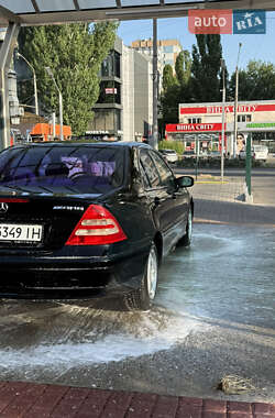 Седан Mercedes-Benz C-Class 2002 в 