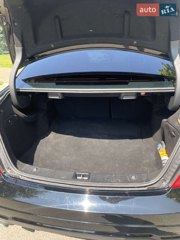 Седан Mercedes-Benz C-Class 2011 в Луцке