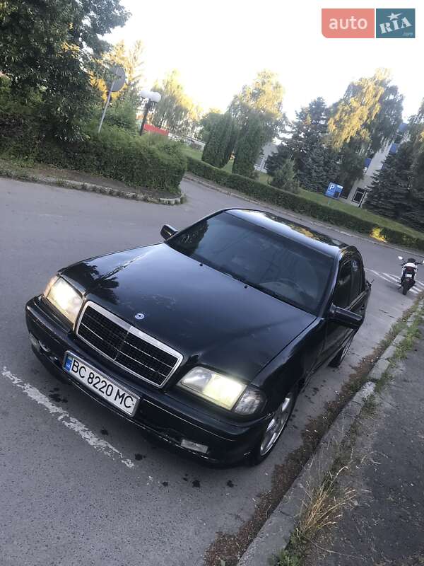Mercedes-Benz C-Class 1994